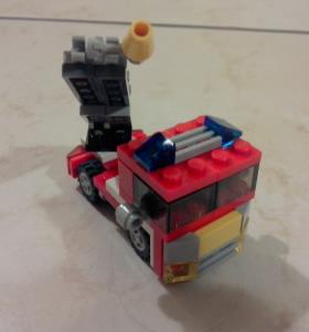 Le mini camion de pompier (03)